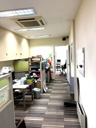 Hougang Avenue 3 (D19), Shop House #580587551